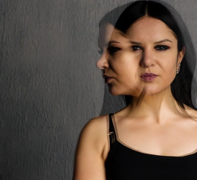 woman with Schizophrenia