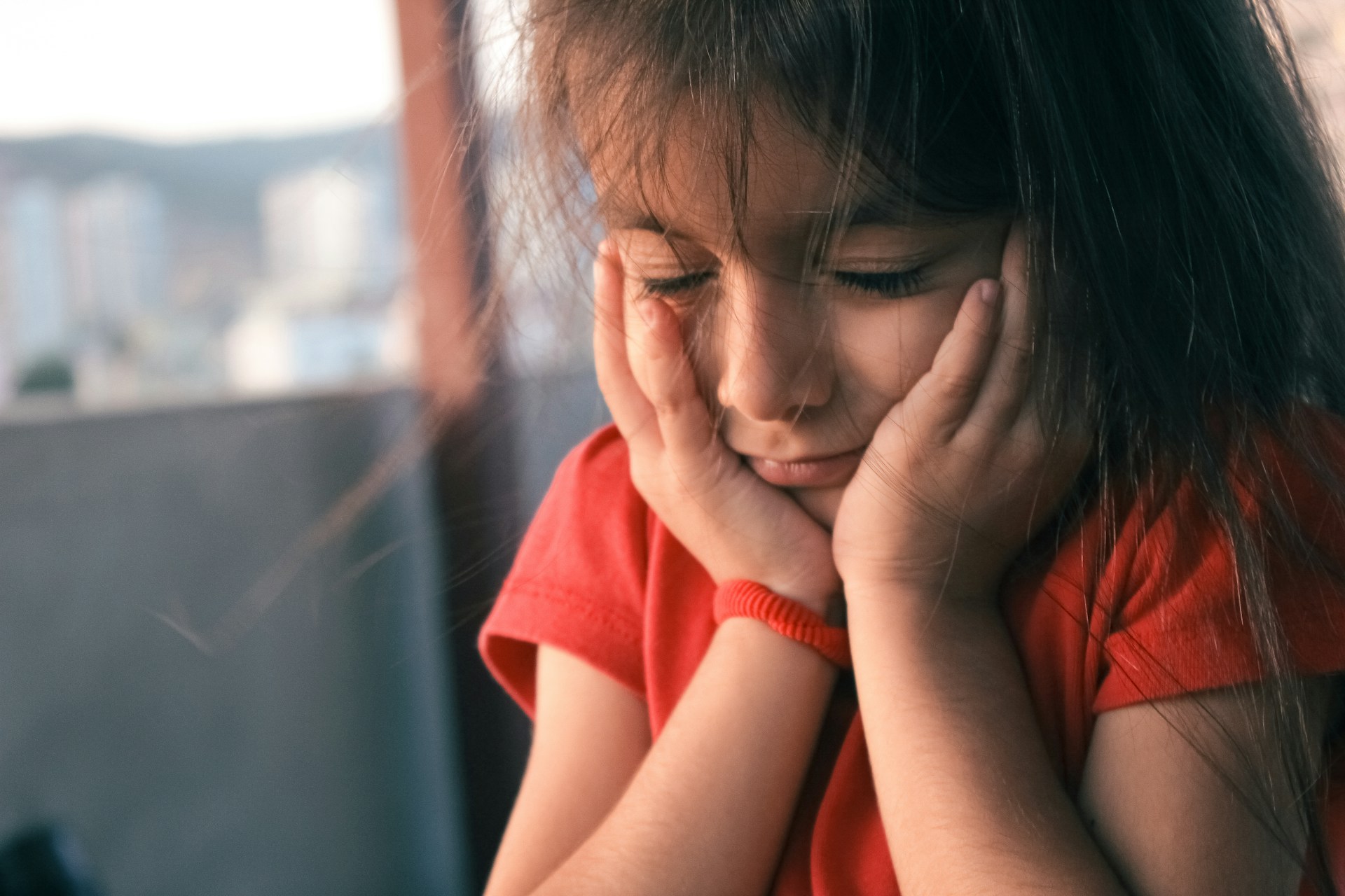 child suffering from conduct disorder