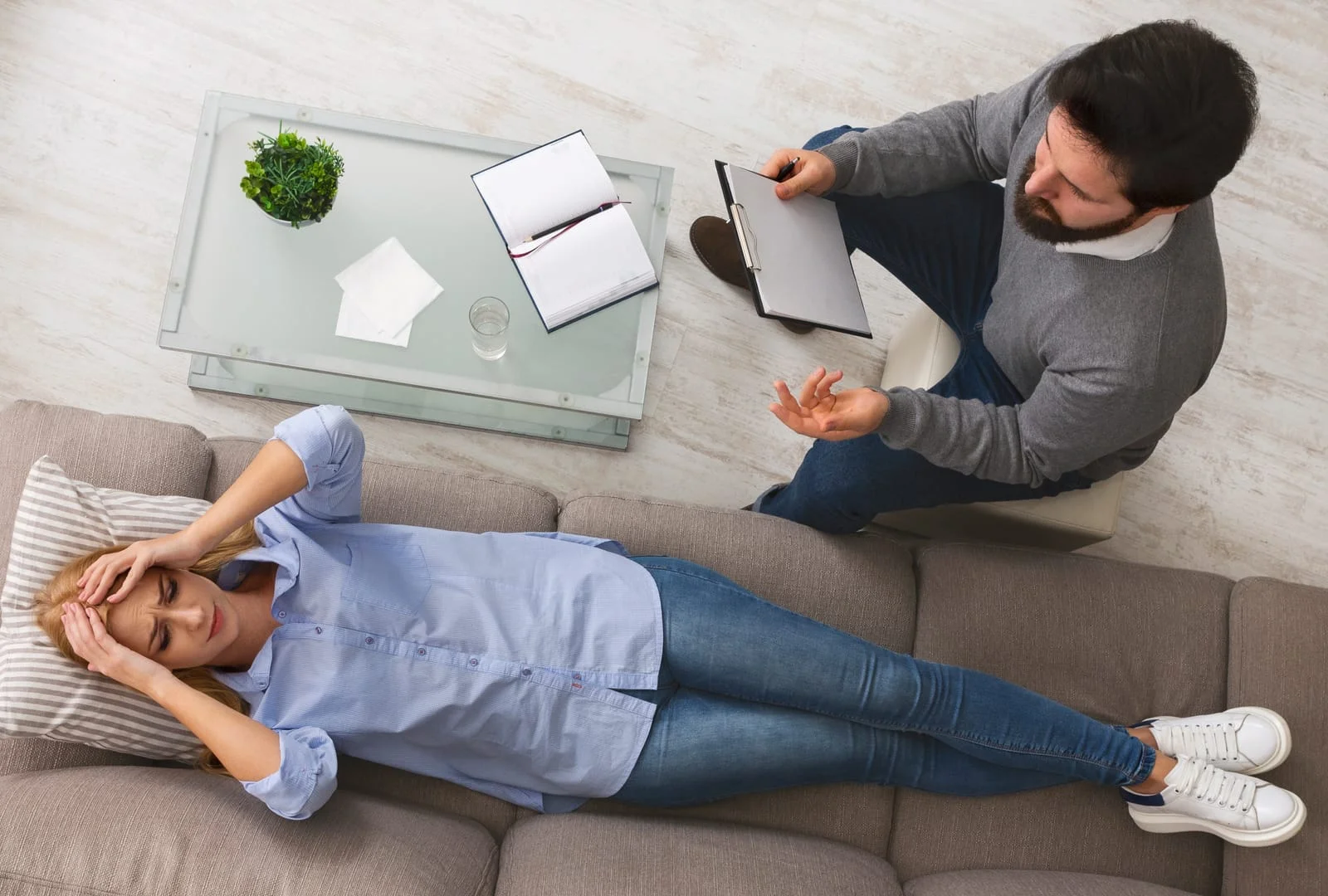 Psychologist vs Psychiatrist Differences